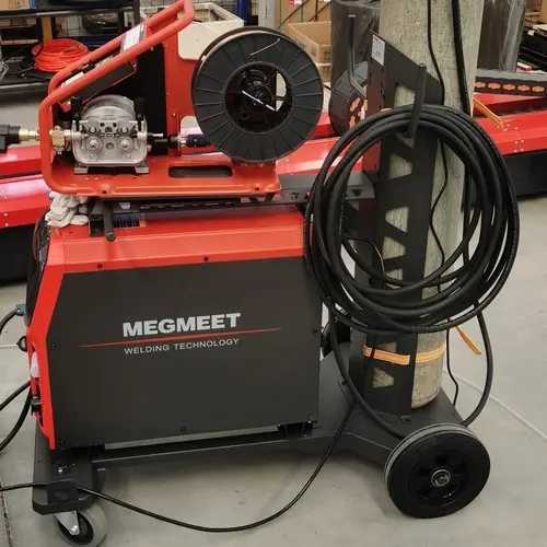 9-Axis Cantilevered Teaching-Free Welding Robot (11)